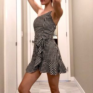 One shoulder gingham mini dress